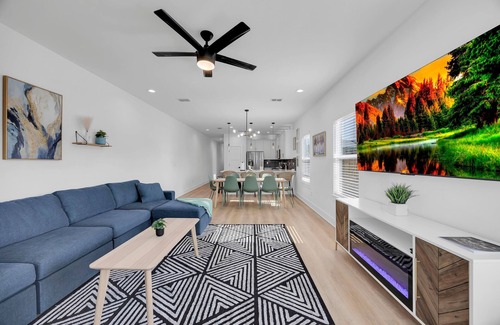 Jacksonville Beach House | Luxury Beach Home Sauna Cold Plunge E-bikes