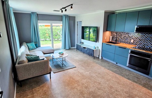 Treasure Cay Cottage | Luxury beach villa in paradise.