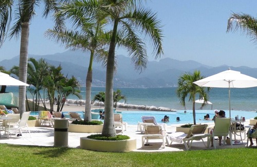 Marina Vallarta Villa | Luxury Beachfront Villa
