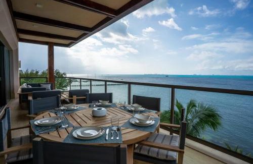 Isla Mujeres Apartment | Luxury Beachfront 4BR Apartment in Isla Mujeres