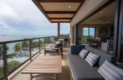 Isla Mujeres Apartment | Luxury Beachfront 4BR Apartment in Isla Mujeres