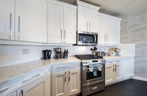 Westbank Condo | Luxury Beachfront Penthouse Suite. Approved for short-term rentals.