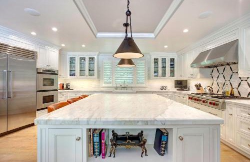 Beverly Glen House | Luxury Beverly Hills Suite