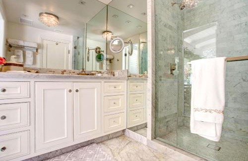 Beverly Glen House | Luxury Beverly Hills Suite