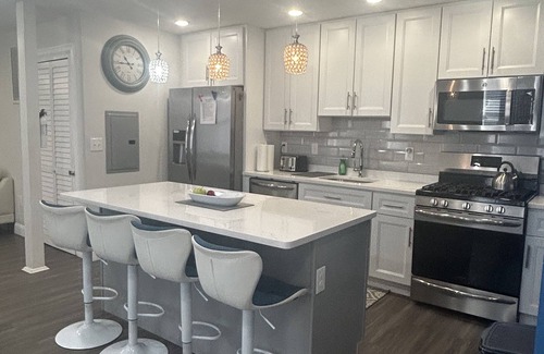 West New York Condo | LUXURY BIG APARTMENT. VERY CLOSE TO NYC