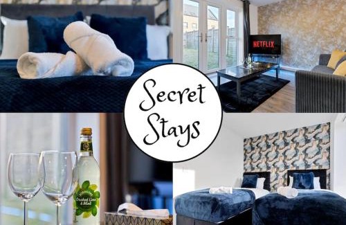 Bordesley Apartment | Luxury Birmingham City Centre Townhouse with FREE Parking - Sleeps 4 - Perfect for Contractors, Business Travellers, Families and other Groups - Near Bullring, Newstreet, Selfridges, NEC, NIA & Birmingham airport