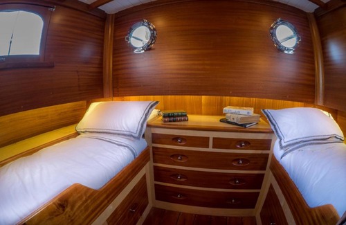 Bishop's Other | Luxury boats and moorings Westminster Bridge