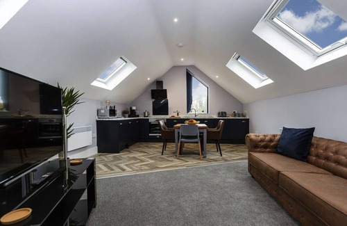Wakefield Apartment | Luxury Boutique LOFT apartment in Wakefield