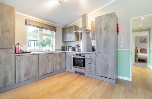 Dereham Ski Chalet | Luxury boutique style lodge with one double bedroom and one twin bedroom.