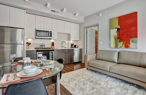 Garden Hills Apartment | Luxury Buckhead 1BR | AC/Wifi/WasherD | near Subways
