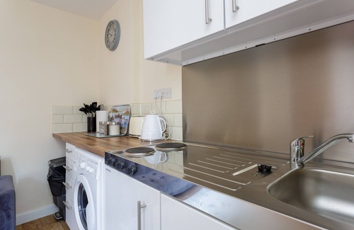 Southampton Apartment | Luxury Burgess Apartments