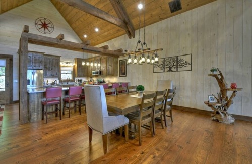 Ridgeline Vistas Cabin | Luxury Cabin | Stunning Mtn Views | Hot Tub