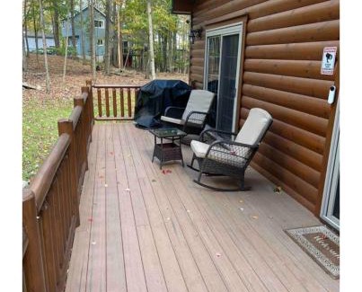 Wallenpaupauk Lake Estates Ski Chalet | Luxury Cabin with Outdoor HotTub-NEW Construction