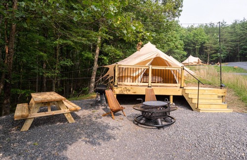 Great Cacapon RV Rental | Luxury Camping with King Bed - Greenbrier Tent