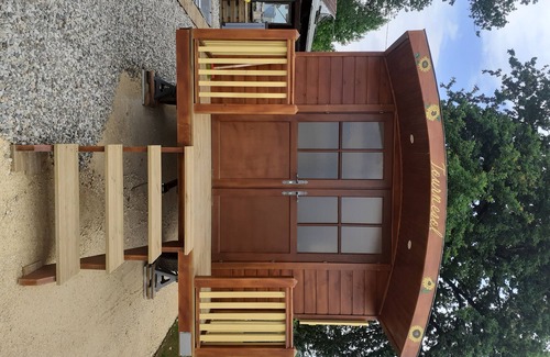 Journiac Cabin | Luxury caravan for 6 people - private swimming pool!