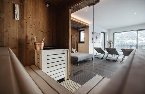 Santa Cristina Val Gardena Ski Chalet | Luxury Chalet Lefiro