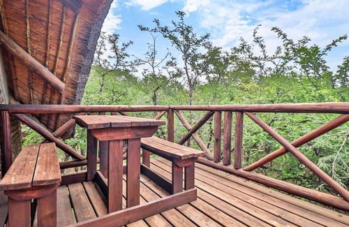 Marloth Park Ski Chalet | Luxury chalet 12 mi from the Crocodile Bridge Gate of the Kruger National Park!