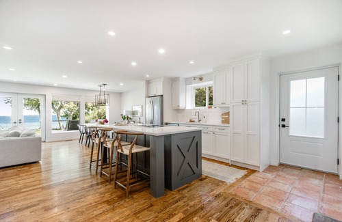Oro-Medonte Cottage | Luxury Chalet Cottage Simcoe