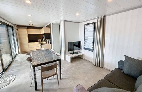 Jullouville Ski Chalet | Luxury Chalet - Heated Pool, WiFi, 6 Sleeps, Near Beach & Shops