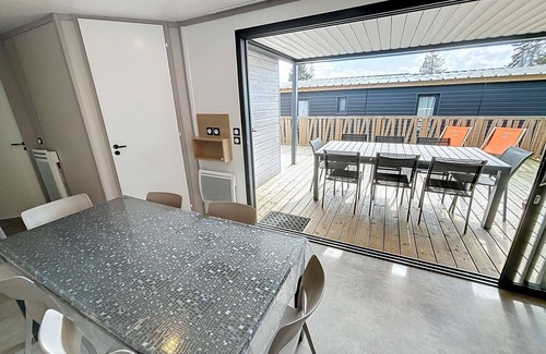 Jullouville Ski Chalet | Luxury Chalet - Heated Pool, WiFi, 6 Sleeps, Near Beach & Shops