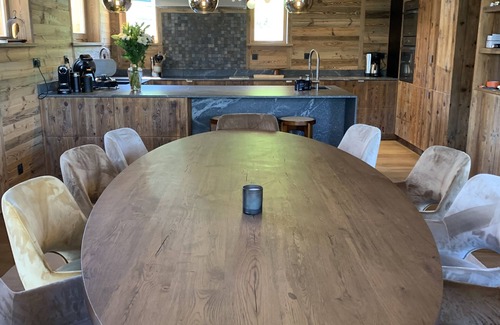 Crest-Voland Ski Chalet | Luxury chalet, ski-in ski-out, Nordic bath and billiards