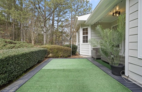 Lawrenceville House | Luxury, Comfort & Serenity!