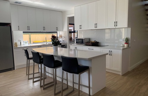 Springvale House | Luxury Comfortable Shared Home Accommodation
