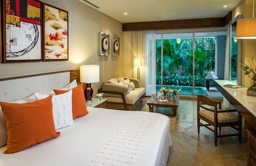 Villa Juarez Resort | Luxury Condo Experience