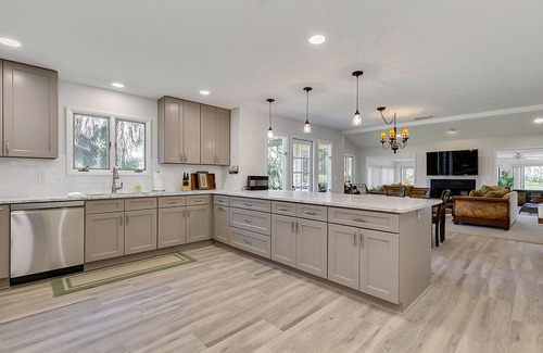 Sawgrass Condo | Luxury condo in Sawgrass County Club. Short walk to the beach!