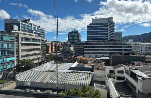 Chico Norte Apartment | Luxury corporate apartment with kitchenette and private laundry near Parque 93