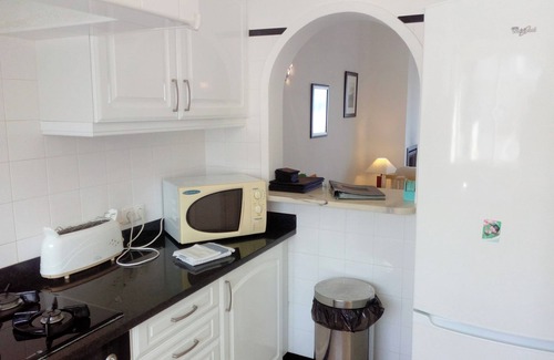 Praia da Luz Cottage | Luxury Cottage. Private Pool. Nr Beach and Shops. Sea Views. Licence No 3188/AL