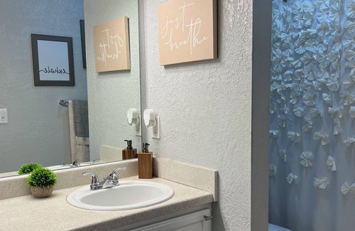 Austell Apartment | Luxury, cozy hideaway in Austell