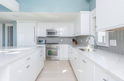 West Hyannisport House | Luxury Craigville Beach Oceanfront Rental