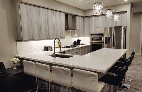 Bracebridge House | Luxury Custom Built Townhome Muskoka