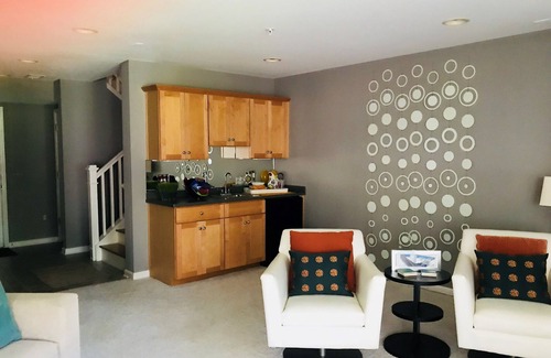 Long Neck House | Luxury designer decorated home in 5-Star rated community of The Peninsula.