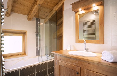 Sollieres-Sardieres Ski Chalet | Luxury detached chalet Sollières Haute Maurienne Vanoise Val Cenis