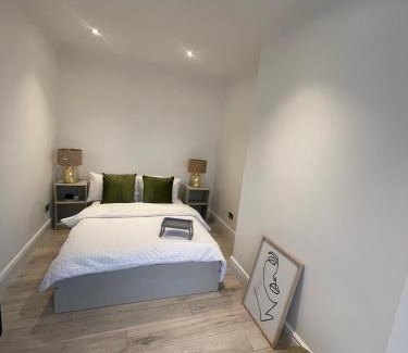 Lewisham House | Luxury double room in modern renovated house