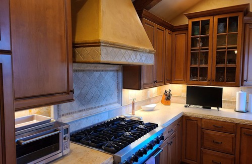 Carmel Valley House | Luxury Downtown Carmel Home - Walk to Everything