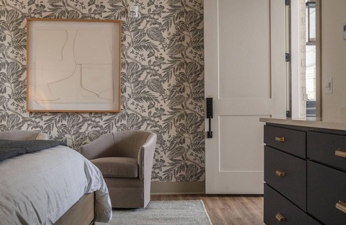 Athens Hotel | Luxury Downtown Loft