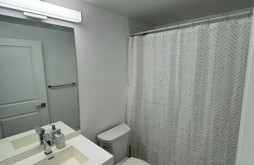Garden District Condo | Luxury Downtown Toronto Condo | Gym + Indoor Pool