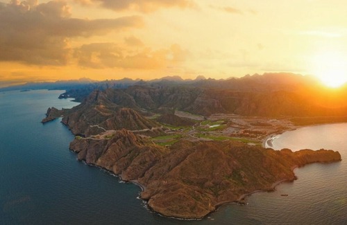 Loreto Apartment | Luxury Escape with Ocean Views in Loreto