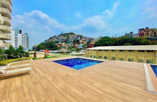 Las Penas Apartment | Luxury Exclusive Loft @ Santana Lofts