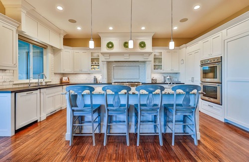 South Jordan House | Luxury Family Home, 15 Miles to Downtown SLC!