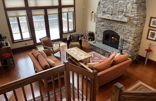 Montgomery Center House | Luxury Family Chalet with views of Jay Peak, 3 miles from Jay Peak Resort