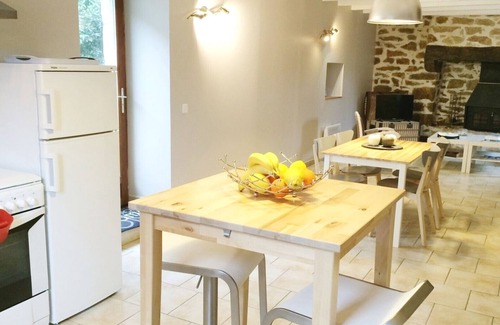 Pouldergat House | Luxury farmhouse with private jacuzzi and sauna near Douarnenez