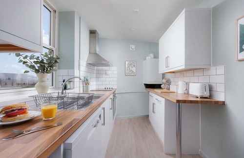 Plymouth House | Luxury First Floor 2 bed Apartment