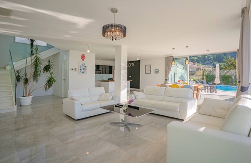 Zaton Villa | Luxury Five Star Villa near Dubrovnik is perfect place for group vacation