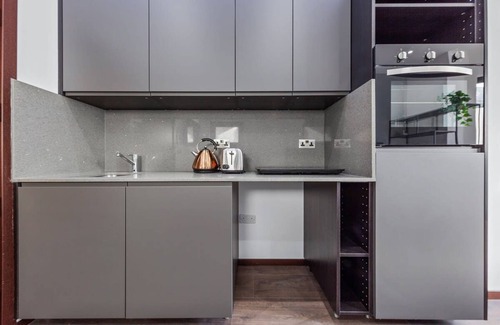 Golders Green Apartment | Luxury Flat in Studio