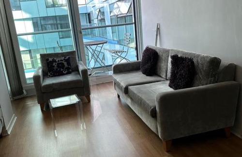 The Westside Apartment | Luxury Flat in the Cube