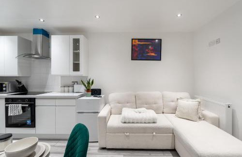 Stepney Green Apartment | Luxury Flat Near Central London - Tower Bridge- Covent Garden